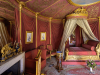Chateau_de_Malmaison_bedroom_josephine